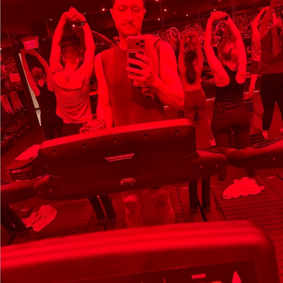 Meet your posher - Picture 5 of 8